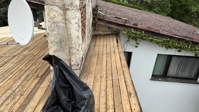 Panenské Břežany · Falcované střechy · Před realizací